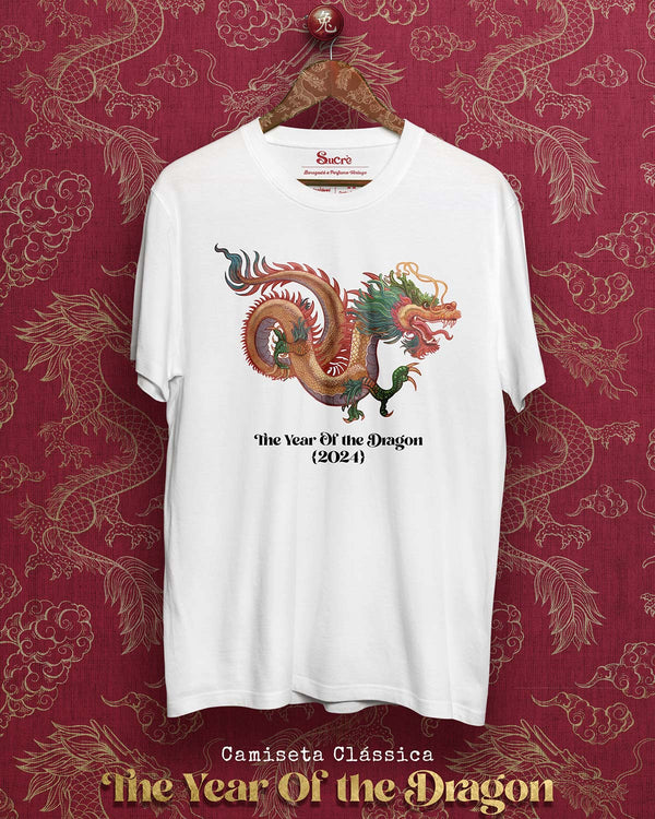 CAMISETA CLÁSSICA - THE YEAR OF THE DRAGON II Camiseta BeSucrè Branca P 