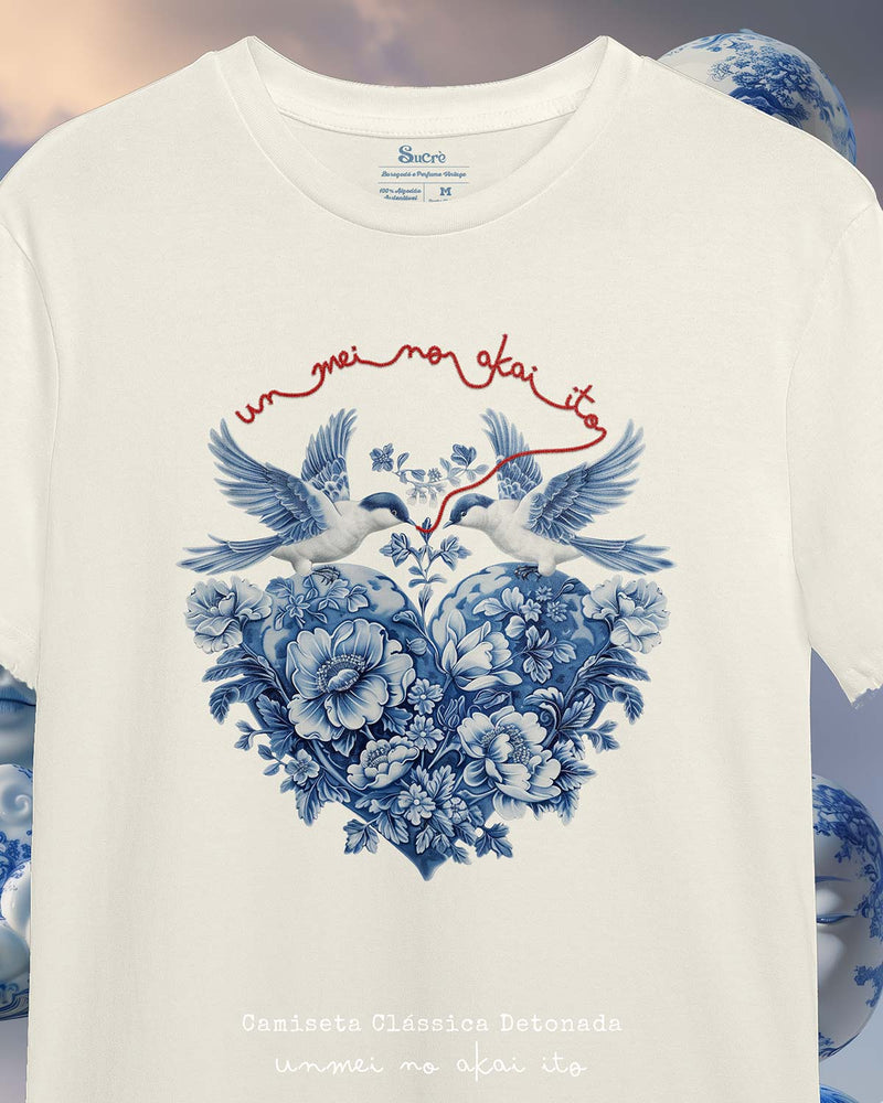 CAMISETA CLÁSSICA DETONADA - UNMEI NO AKAI ITO II Camiseta BeSucrè   
