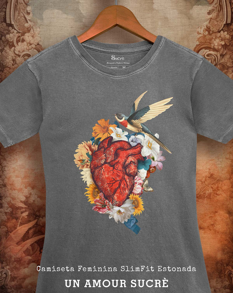 CAMISETA FEMININA SLIM FIT - AMOUR SUCRÈ II Camiseta BeSucrè   