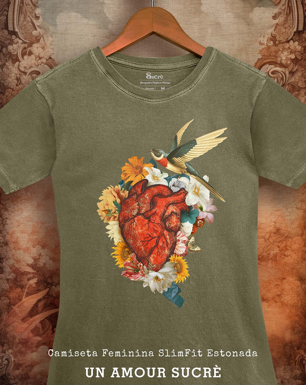 CAMISETA FEMININA SLIM FIT - AMOUR SUCRÈ II Camiseta BeSucrè   
