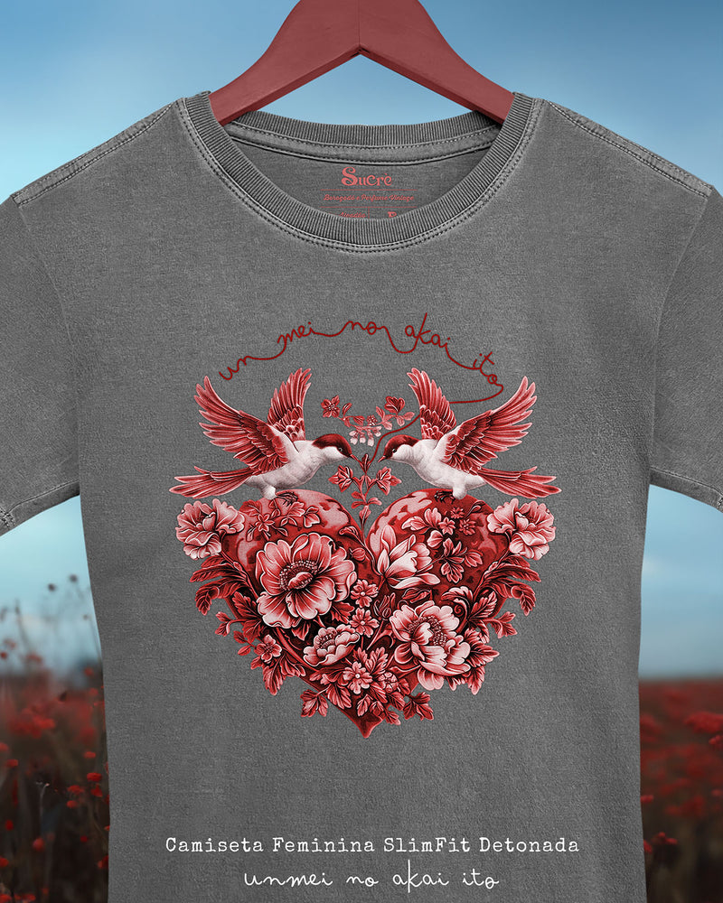 CAMISETA FEMININA SLIM FIT - UNMEI NO AKAI ITO RED II Camiseta BeSucrè   