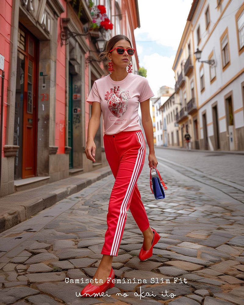 FEMININA SLIM FIT - UNMEI NO AKAI ITO PINK Camiseta BeSucrè   