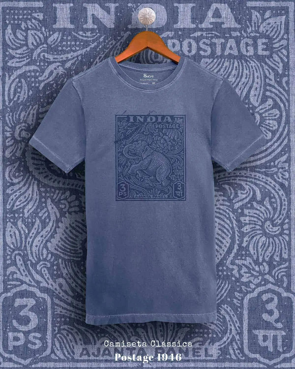 CAMISETA CLÁSSICA - POSTAGE II Camiseta BeSucrè Azul Estonada PP 