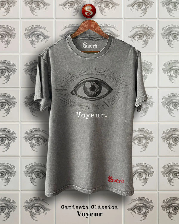 CAMISETA CLÁSSICA - VOYEUR Camiseta BeSucrè Cinza estonada P 