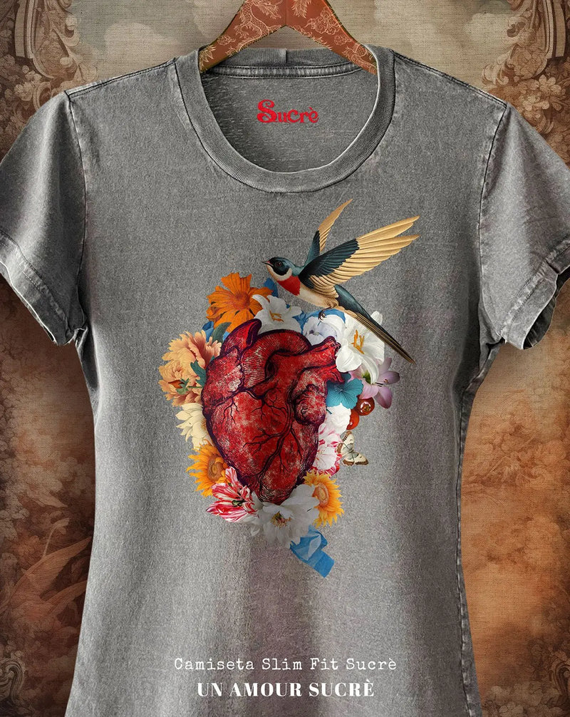 CAMISETA FEMININA SLIM FIT - AMOUR SUCRÈ Camiseta BeSucrè   