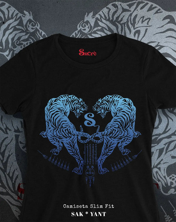 CAMISETA FEMININA SLIM FIT - SAK*YANT Camiseta BeSucrè   